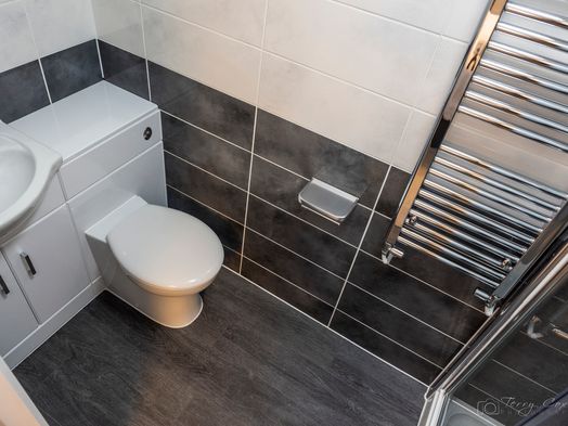 Photo of a 84-86, Derrys Villas, Flat 9.