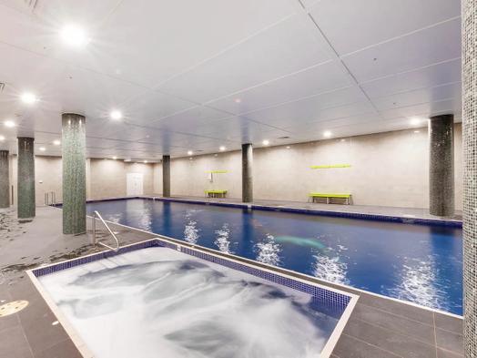 Photo of a belong Eastgardens – Luxury 3 Bedroom Apartment Near UNSW.