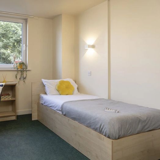 En suite Rooms (Double Bed) – Silver