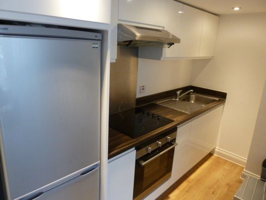Photo of a 12, Whitefield Tce, Flat 1.