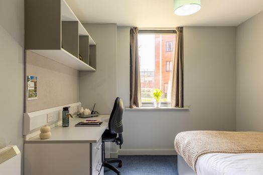 Silver Ensuite