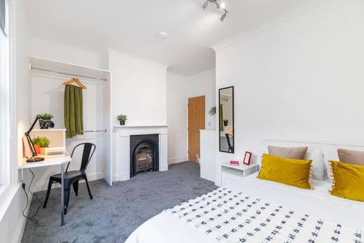 Photo of a 12, Granby Terrace.