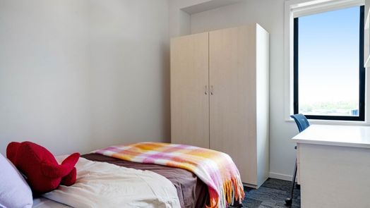 4 Bedroom Apartment Superior Large