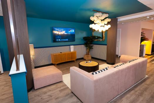 Photo of a arbury Court.