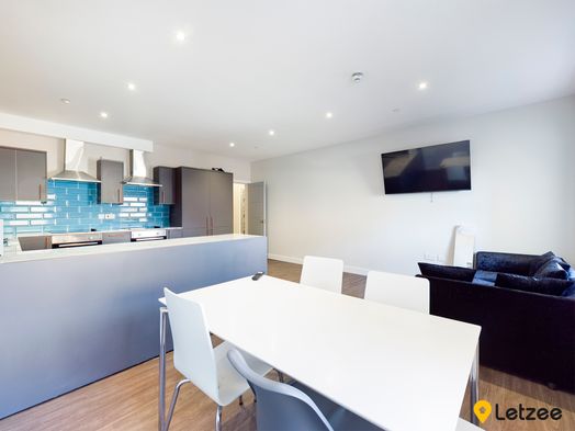 Flat 2, 83 King Edwards Road
