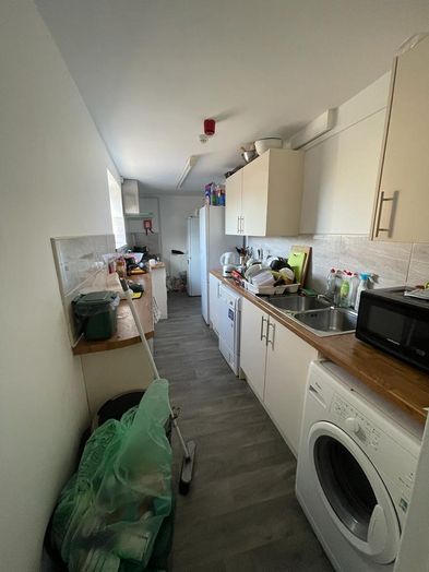 Photo of a 1 Paxton Street.
