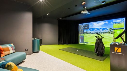 Photo of a west Tower, Melbourne Quarter.