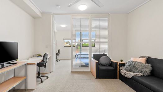 Photo of a student Living - 800 Swanston (College Square on Swanston).