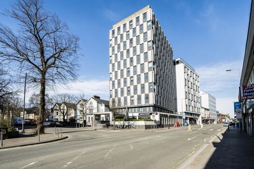 Photo of a canvas Cardiff The Parade.