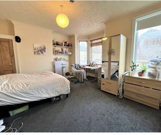 Photo of a eldon Street 6 Bedroom House .