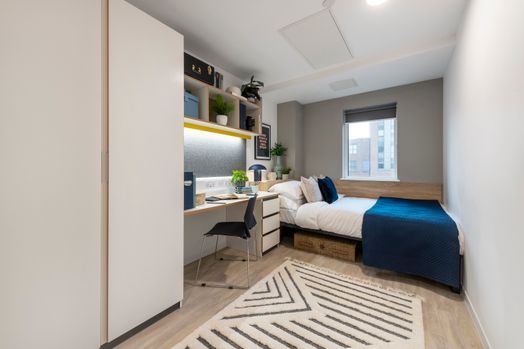 8 Bed Standard En Suite