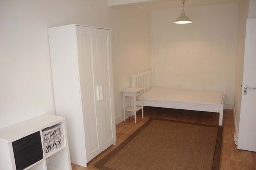 Photo of a 4 Rooms Available for 2025/26 in Brynmill, Swansea.