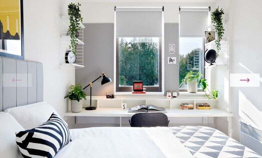Photo of a double-bed ensuite room in a student hall in Oxford.