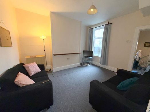 Photo of a 72 Coulston Road, Lancaster, LA1 3AE.