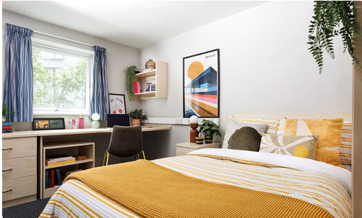 Photo of a ensuite room in 1-room student hall in Liverpool.