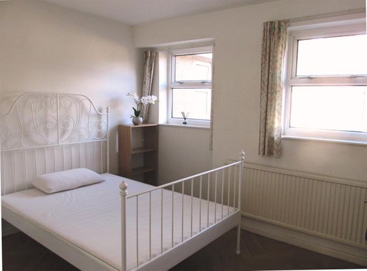 Photo of a 5 Salisbury Court West Rd, Lancaster, LA1 5PE.