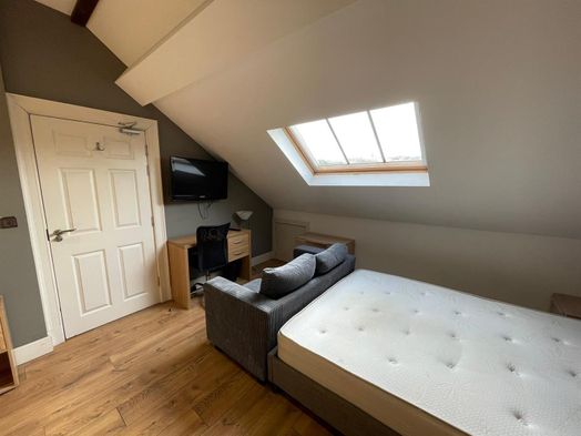 Photo of a flat 10, 127 St. Leonards Gate, Lancaster, LA1 1NL.