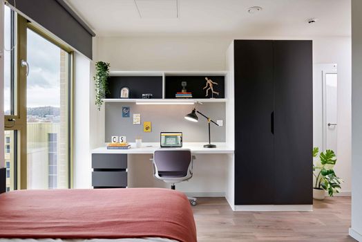 Platinum Ensuite