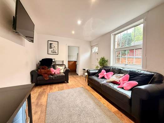 Photo of a 6 Bedroom Student Home on Stanley Street Ormskirk.