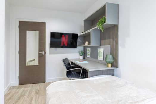 Premium 2 Bed Apartment