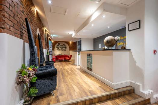 Photo of a ashton House.