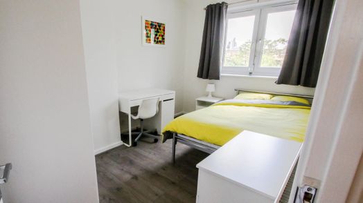 Room 3