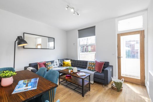 Photo of a 2, Broomfield Terrace.