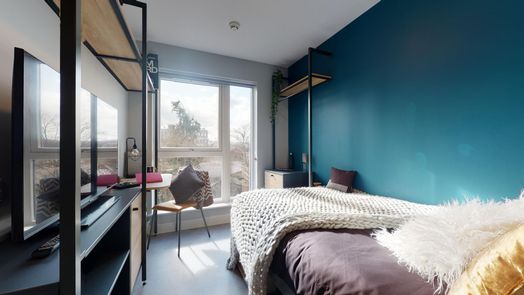 Classic Ensuite (External Facing)