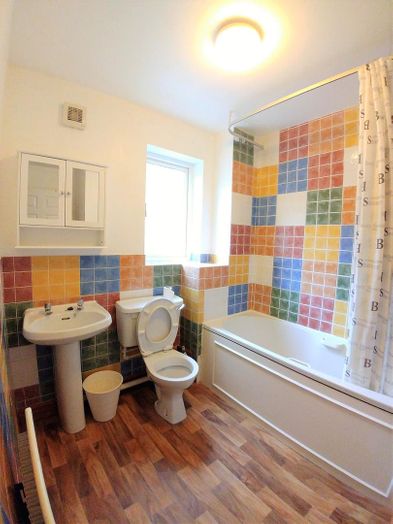Photo of a 8 St Lukes Court Fairfield Road, Lancaster, LA1 5NQ.