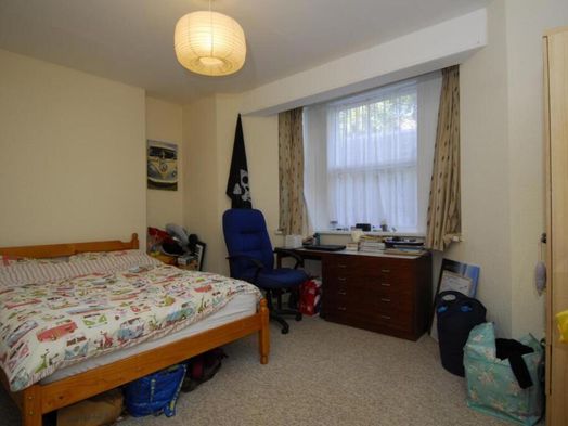 Photo of a flat 1, 10 Napier Terrace.