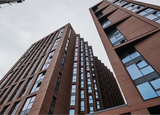 Photo of a canvas Arundel House.