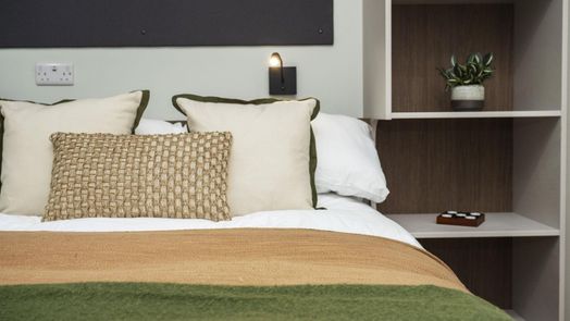 Premium Terrace Studio