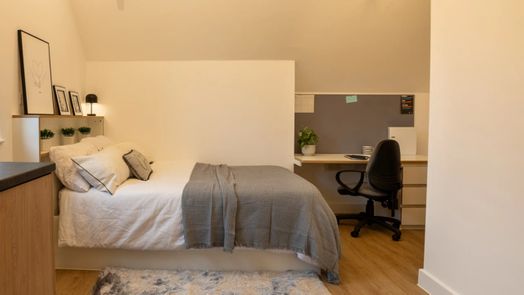 Townhouse Deluxe Studio