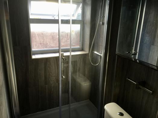 Photo of a student Only - Last Double Room - Student Triangle.