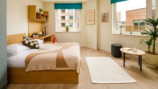 Premium Plus Ensuite