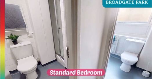 Photo of a single room Broadgate Park all bills included.