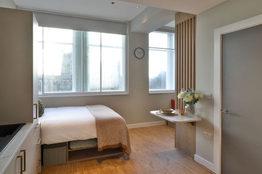 Photo of a college House.