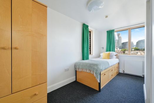 Gold Ensuite (Higher Floor)