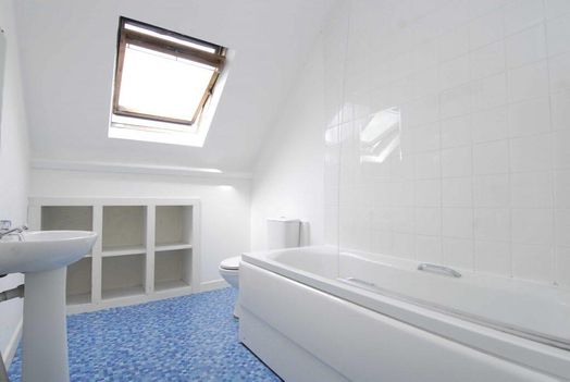 Photo of a 6, Napier Terrace, Maisonette.