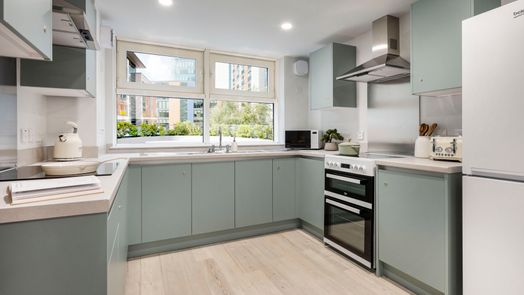 Photo of a the Paragon.