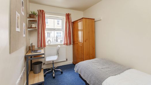 Single Bed Shared