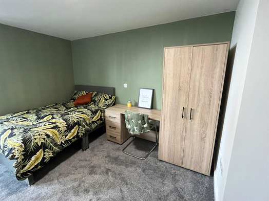 Photo of a studio 1, 1 Park Square (first floor), Lancaster, LA1 3PX.