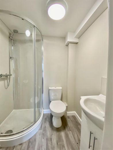 Photo of a 33 Coulston Road, Lancaster, LA1 3AD.