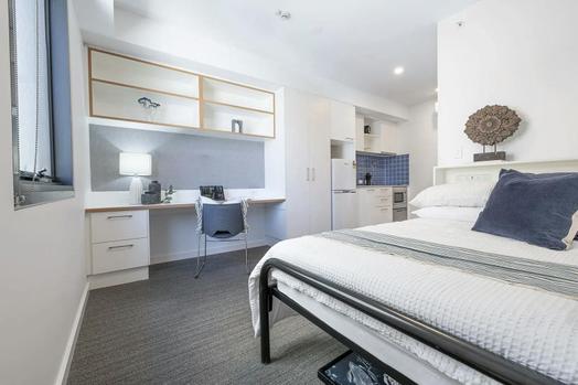 Premier Studio (Low Floor)