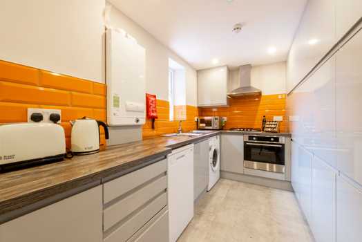 Photo of a st. Ives Road - 5-bed.