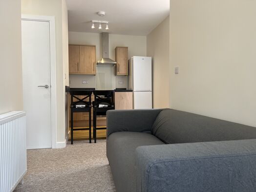 Photo of a richmond Court - 2 bedroom quality student apartments.