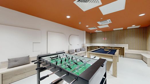 Photo of a briggate Studios.