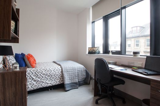 Basic Smaller Studio