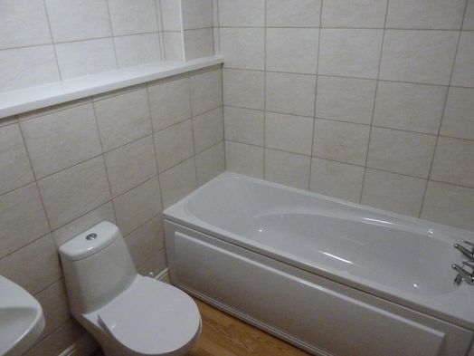 Photo of a 39B, Connaught Avenue.