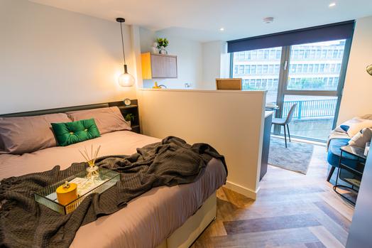Medium Studio Apartment
